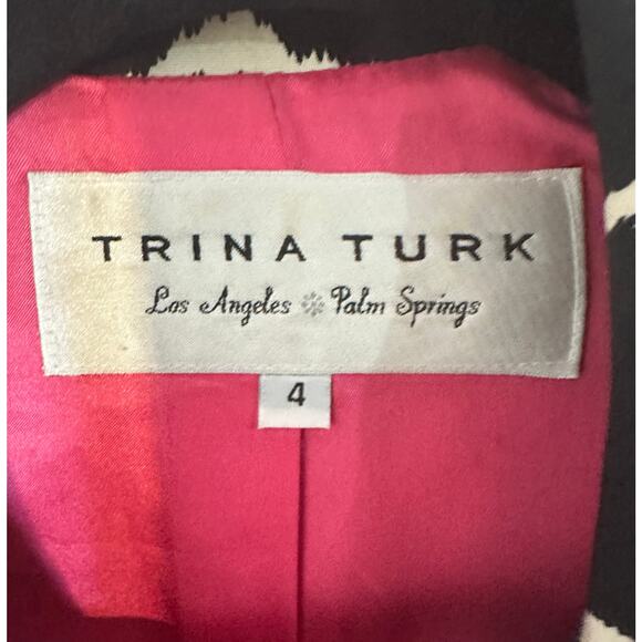 Trina Turk Size 4 Floral Printed Rain Coat Trench Overcoat Statement Black Art - Picture 3 of 10